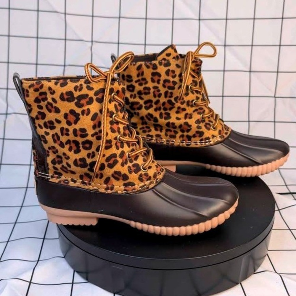 Avanti Duck Boots ~ Kids Size 5 ~ Brown Leopard Print Zelda-Leo Waterproof Shell - Picture 4 of 8